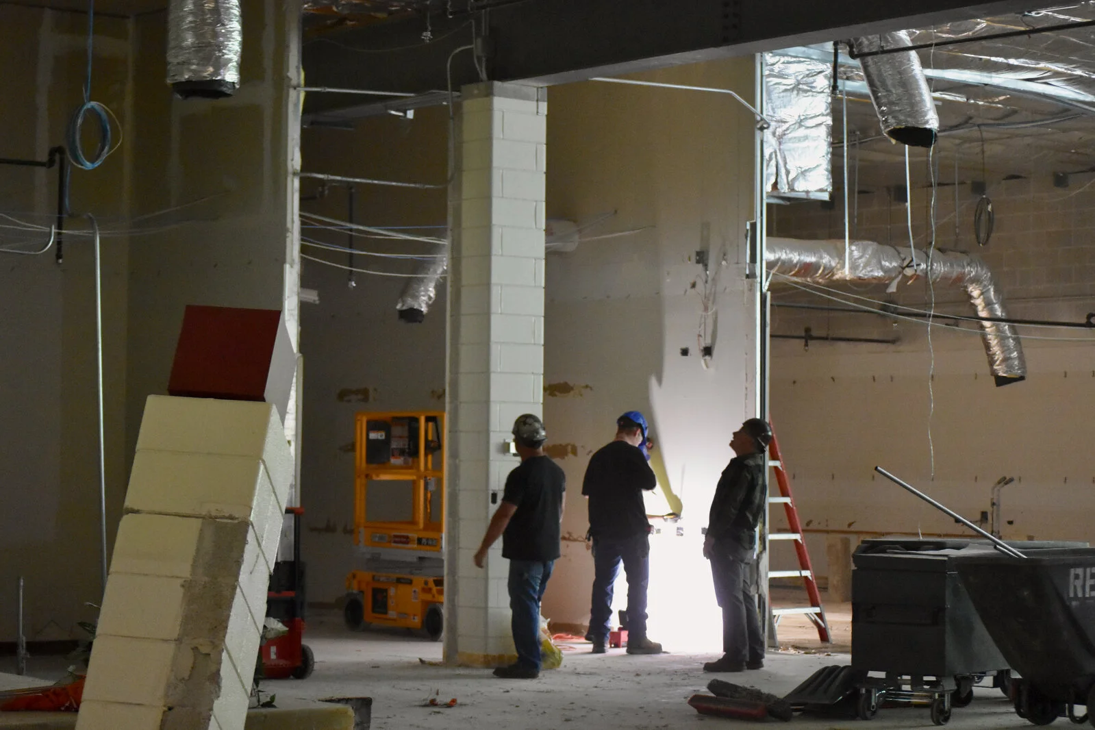 Construction work at Meadowview School Media Center
