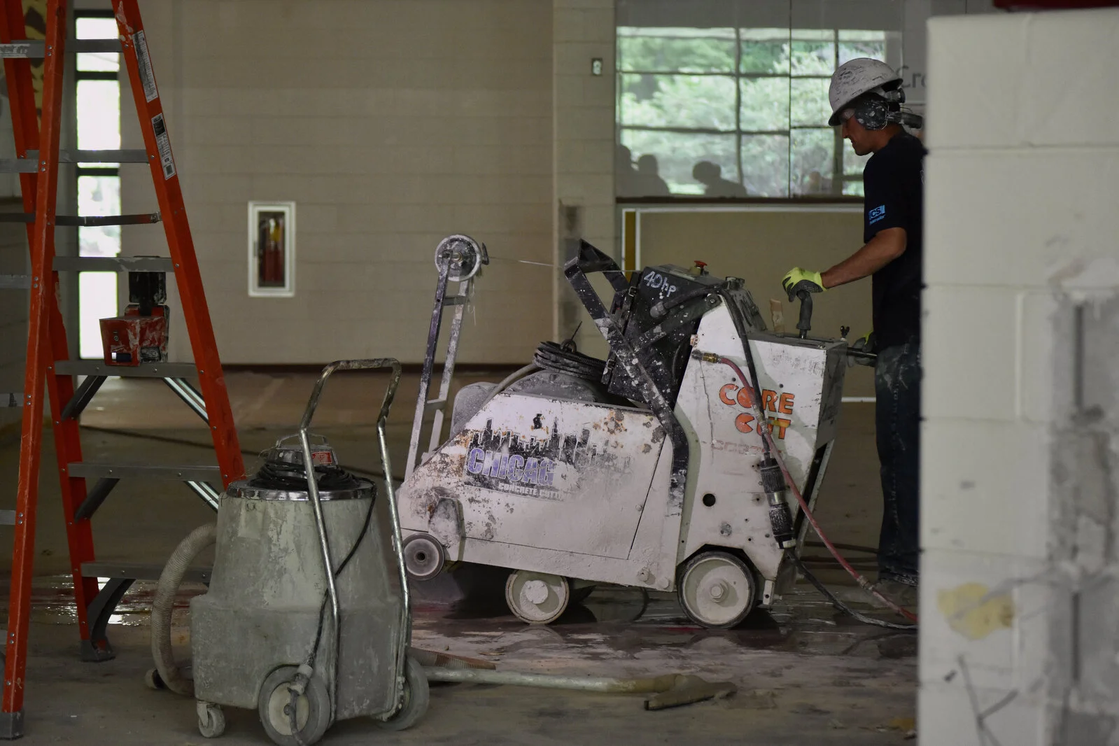 Construction work at Meadowview School Media Center