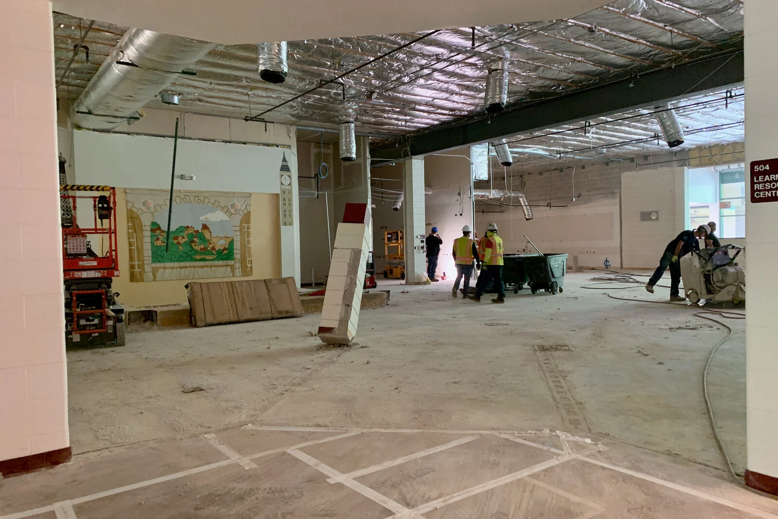 Construction work at Meadowview School Media Center