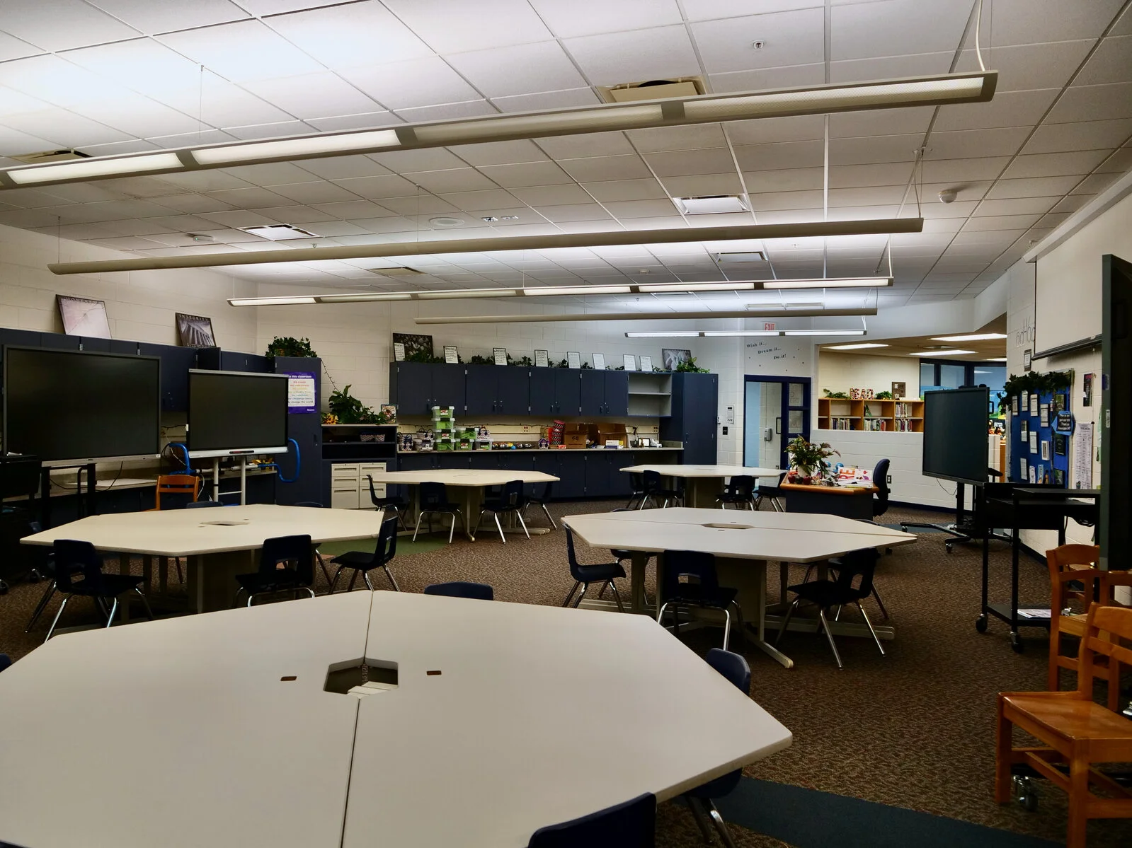 Prairieview School Media Center prior to demolition