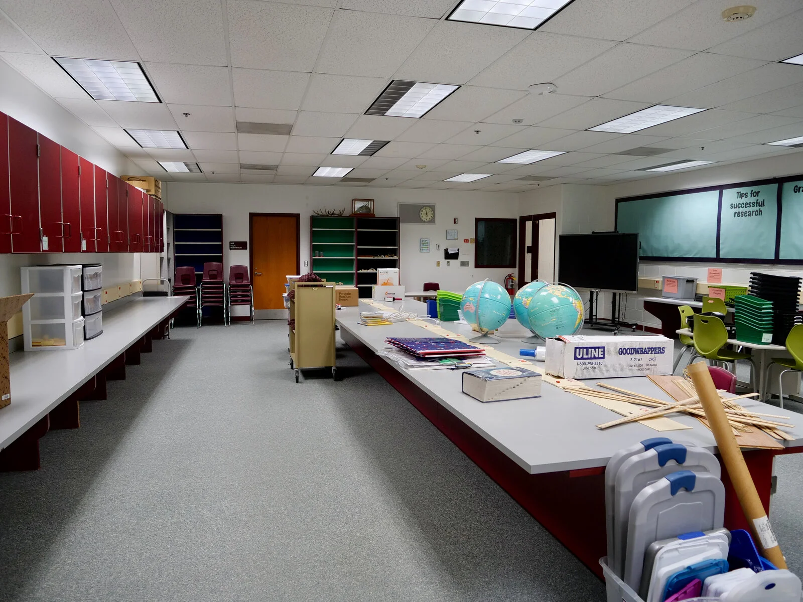 Meadowview School Library/Media Center - May 2026
